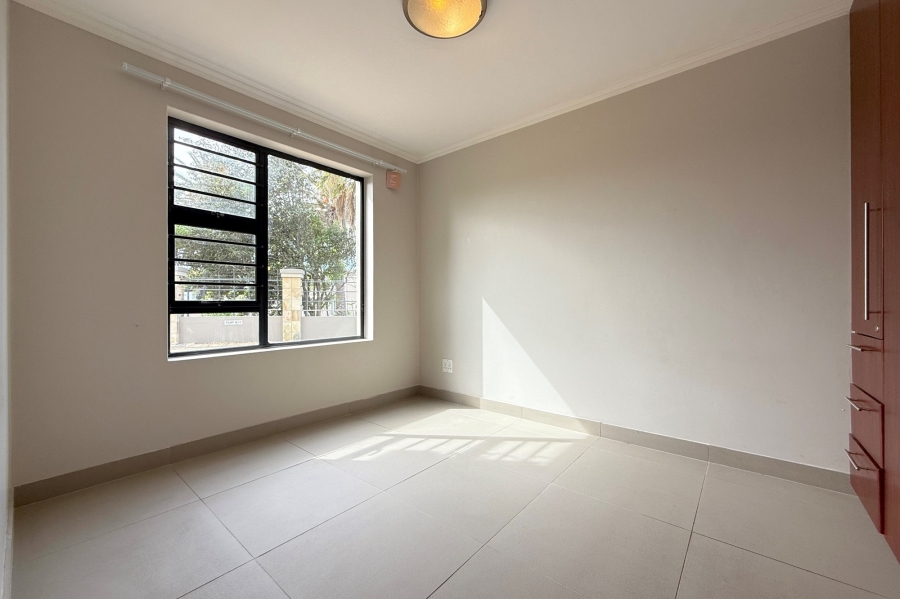 1 Bedroom Property for Sale in Waves Edge Western Cape